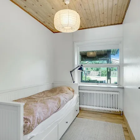 Holiday home In With Kitchen *