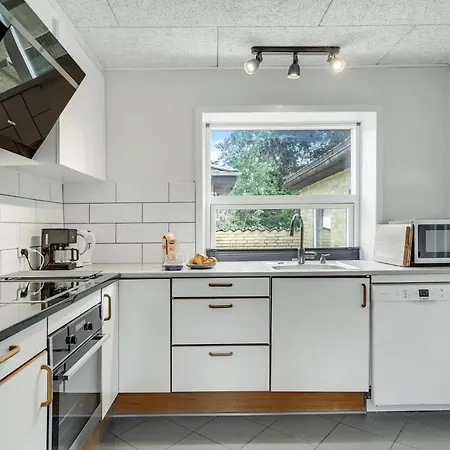 Semesterbostad In With Kitchen *